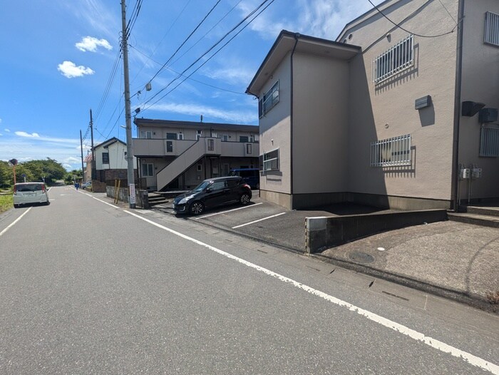 第2秋山コーポの物件外観写真