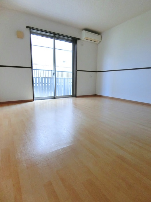 ハピネスクレインの物件内観写真