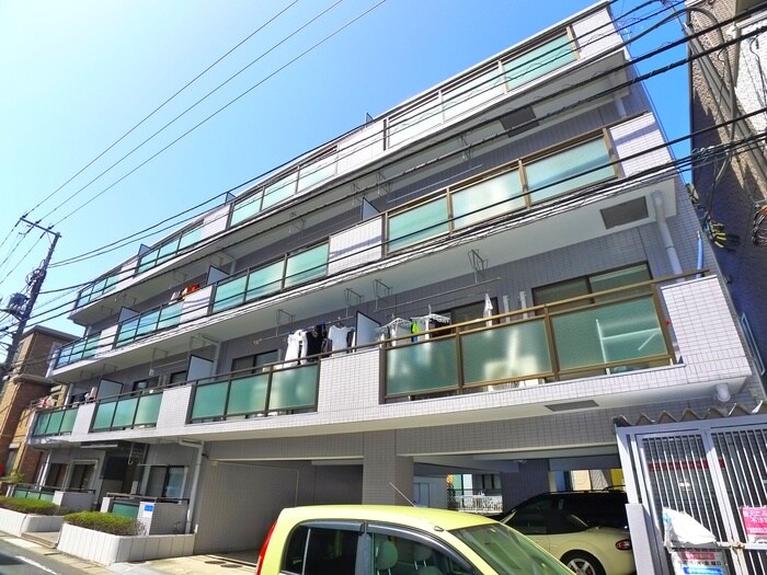 マンションドリ－ムⅢの物件外観写真