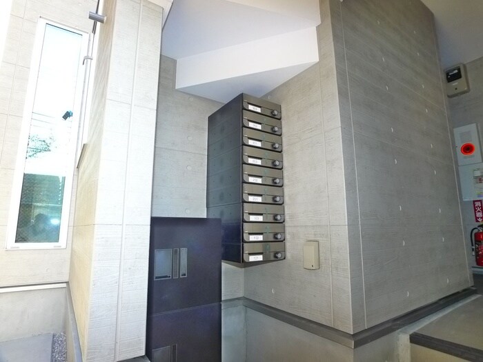 ルーエ亀有の物件外観写真