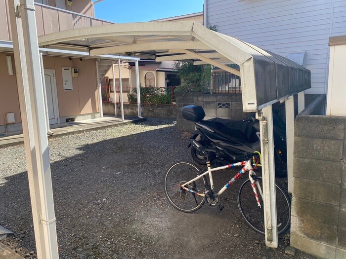 フラッツかなもりの物件外観写真