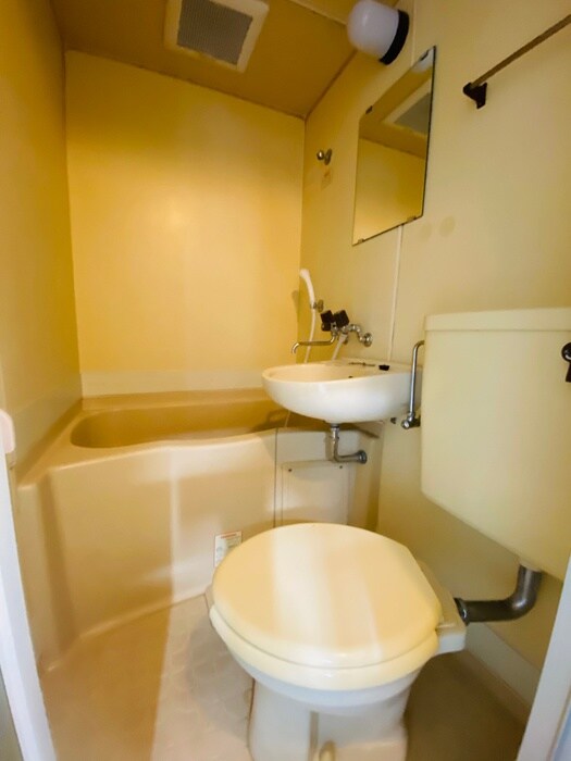 リデアル三鷹の物件内観写真