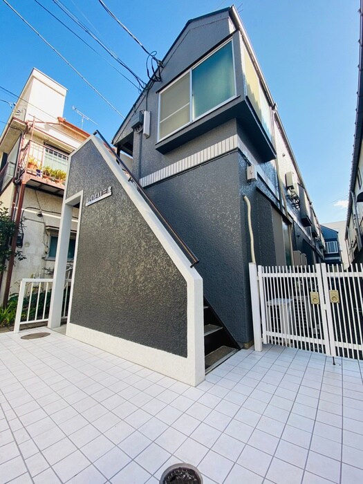 リデアル三鷹の物件外観写真