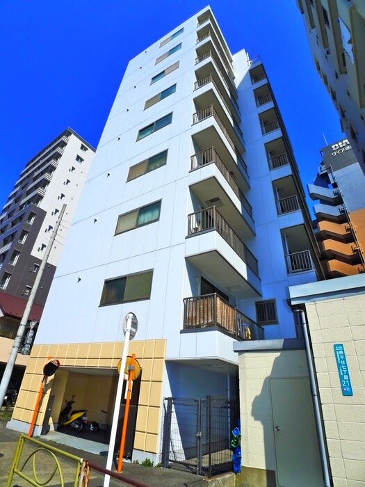 サザンクロスの物件外観写真