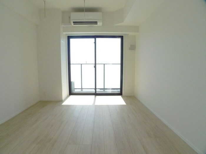 S-RESIDENCE原木中山azureの物件内観写真