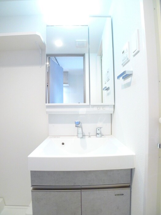 S-RESIDENCE原木中山azureの物件内観写真