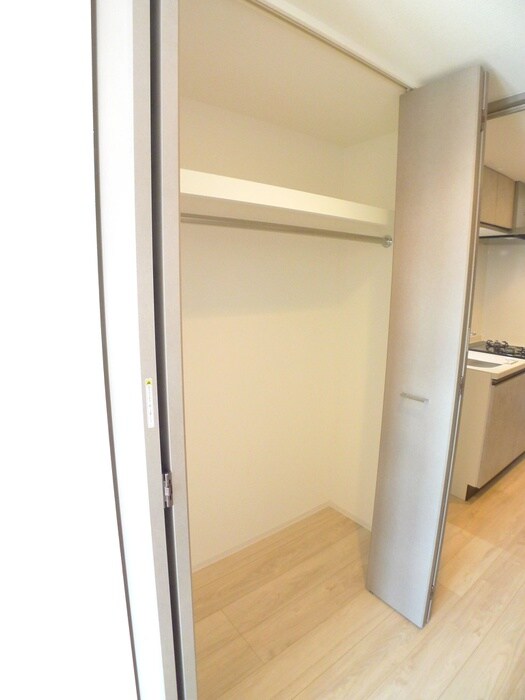 S-RESIDENCE原木中山azureの物件内観写真