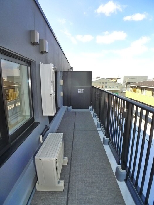 S-RESIDENCE原木中山azureの物件内観写真