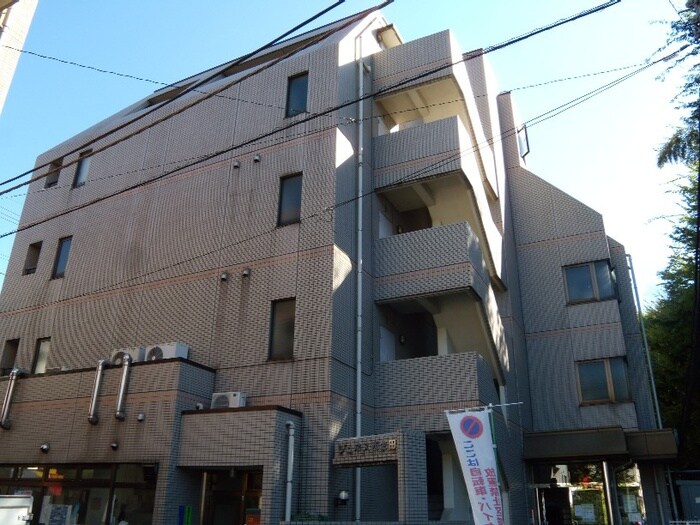 ジュネス西生田の物件外観写真