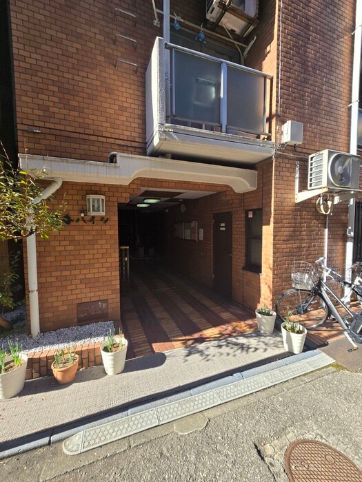 益谷ハイツの物件外観写真