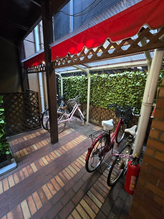 益谷ハイツの物件外観写真