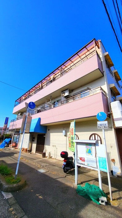 第３ヨコタマンションの物件外観写真