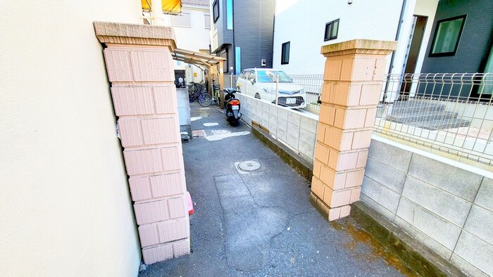 第３ヨコタマンションの物件外観写真