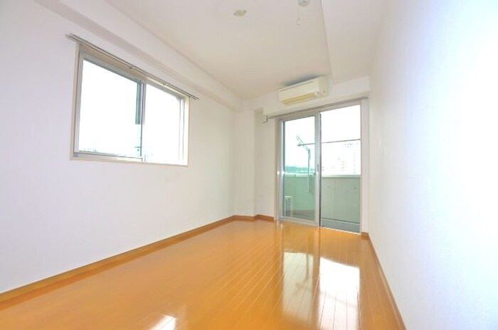 モノリスビルの物件内観写真