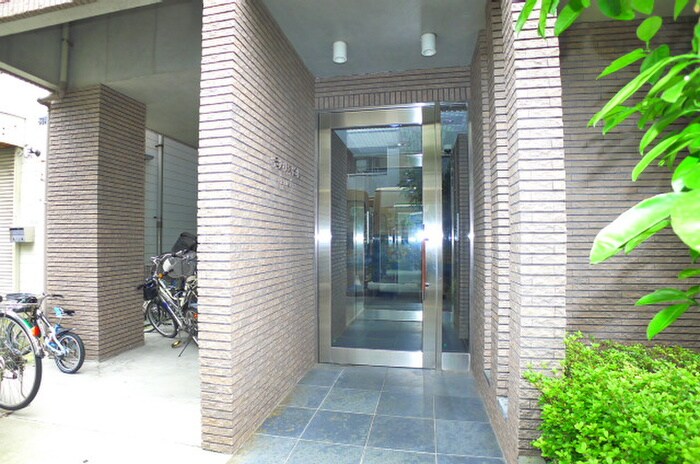 モノリスビルの物件外観写真