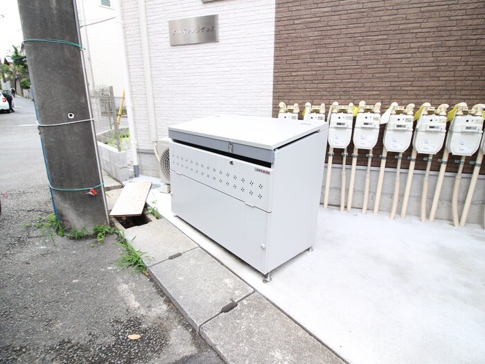 ア・メインレジデンスの物件外観写真