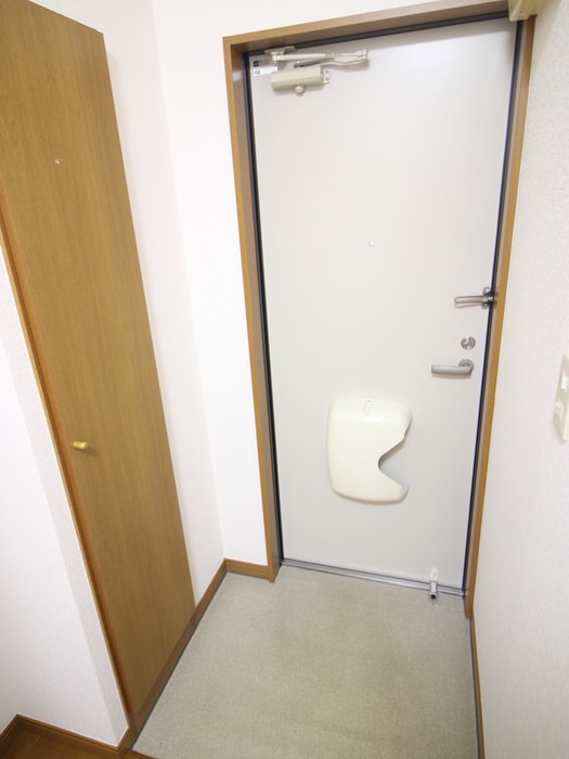 ｱﾝﾌﾟﾙｰﾙ ﾌｪｰﾙ ﾌﾞｩﾙｼﾞｮﾝの物件内観写真