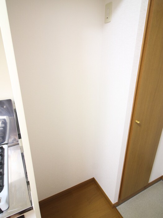 ｱﾝﾌﾟﾙｰﾙ ﾌｪｰﾙ ﾌﾞｩﾙｼﾞｮﾝの物件内観写真