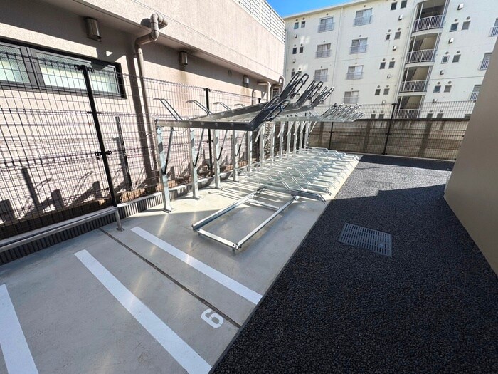 パークアクシス新宿西落合の物件外観写真