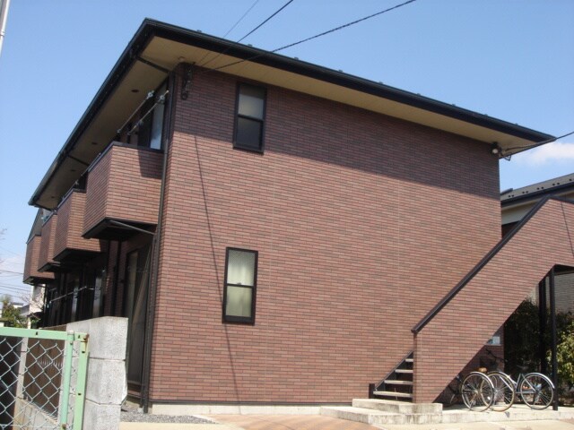 アンプルール湘南ヒルズの物件外観写真