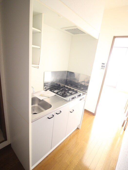 アンプルール湘南ヒルズの物件内観写真