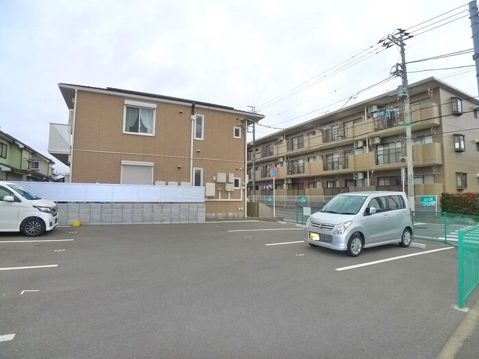 メゾンリバーアイランドＡの物件外観写真