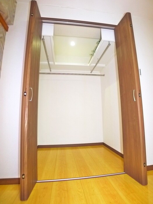 サムソンコ－トの物件内観写真