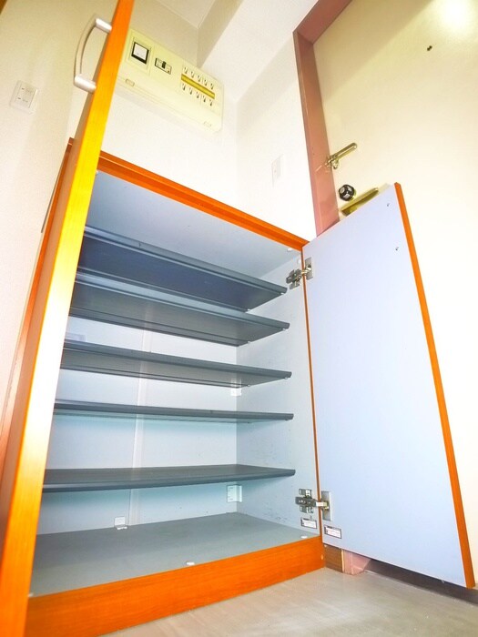 サムソンコ－トの物件内観写真