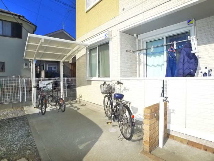 エルシャンテの物件外観写真