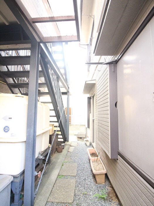 睦荘の物件外観写真