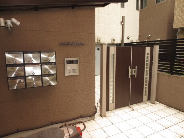 アニマジョ－ネの物件外観写真