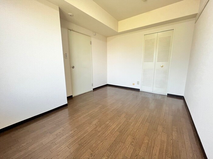 クレインパレス南大泉の物件内観写真