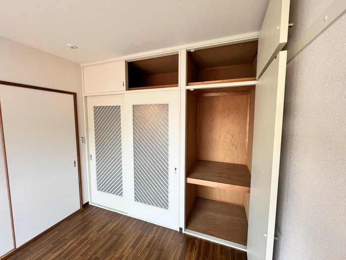 クレインパレス南大泉の物件内観写真