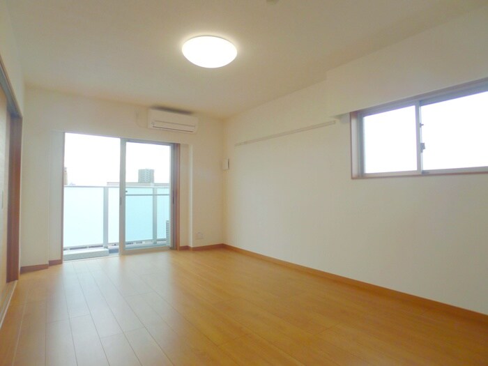 アーバンパーク六町の物件内観写真