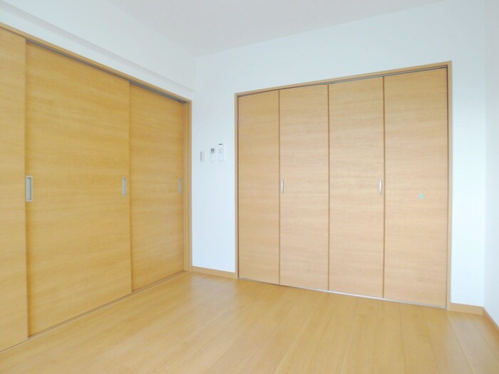 アーバンパーク六町の物件内観写真