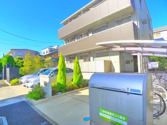 ボナール北綾瀬の物件外観写真