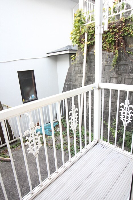 ﾌﾗｯﾂ横浜３の物件内観写真