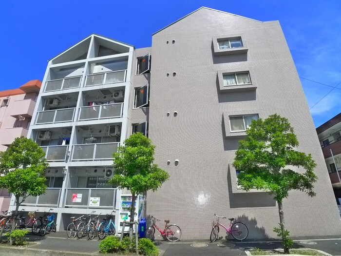 ラ・パイクス6112の物件外観写真