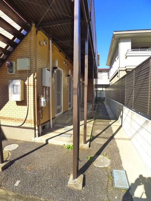 フラッツマルイの物件外観写真