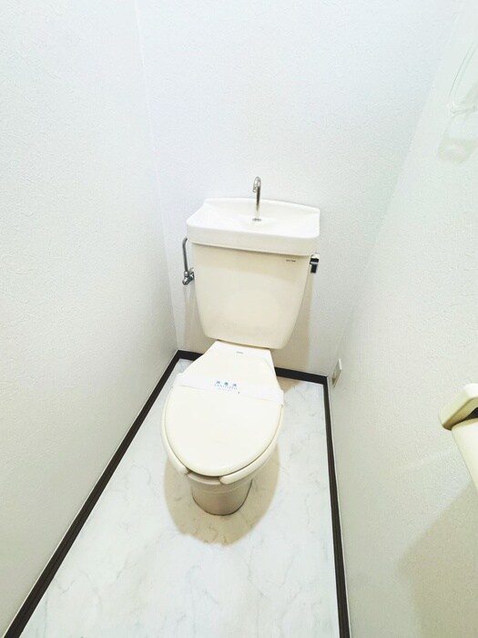 フラッツマルイの物件内観写真