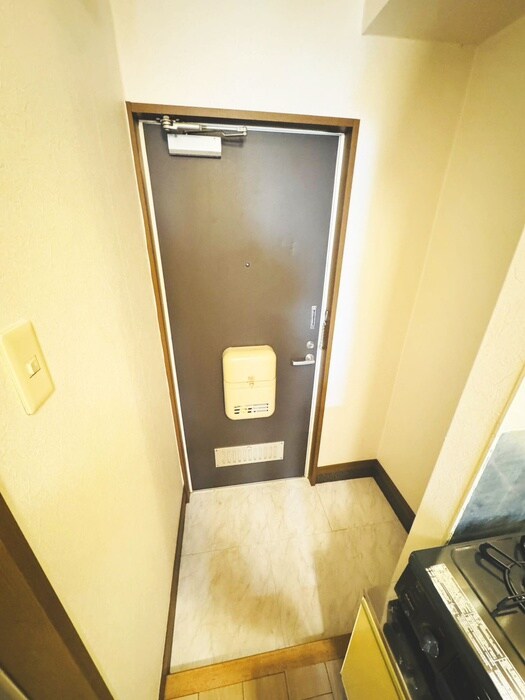 フラッツマルイの物件内観写真