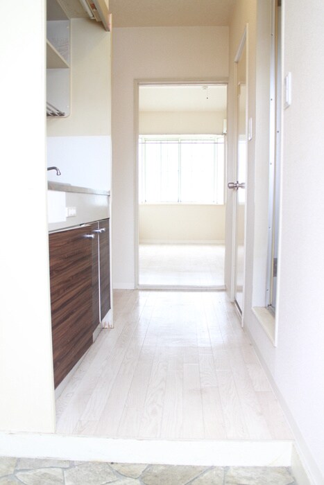 ジャルダンＡの物件内観写真