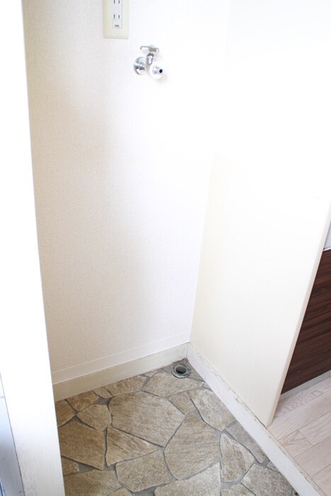 ジャルダンＡの物件内観写真