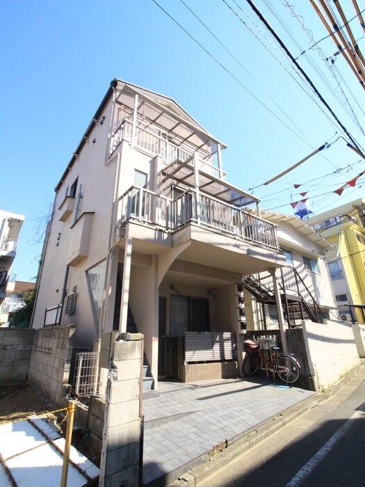 Ｒｏｏｔ Ｈｏｕｓｅの物件外観写真