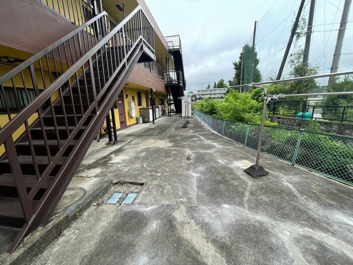 足柄ハイツの物件外観写真