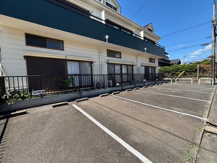 フォレストハウスの物件外観写真