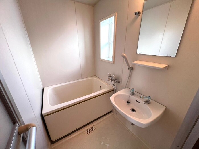 マロンハイムＦの物件内観写真