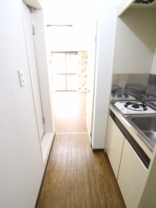 パークサイドBの物件内観写真