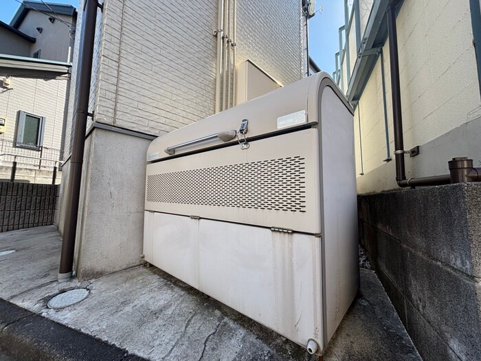 ヒルクレスト中井の物件外観写真