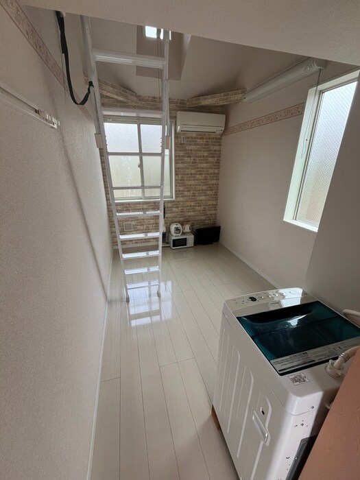 スティング新子安の物件内観写真